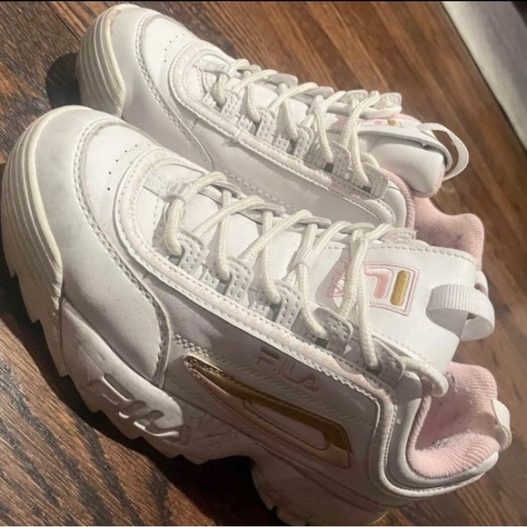 White/gold/pink FILA shoes size 4.5 youth (6-6.5 in women’s) - Picture 2 of 2